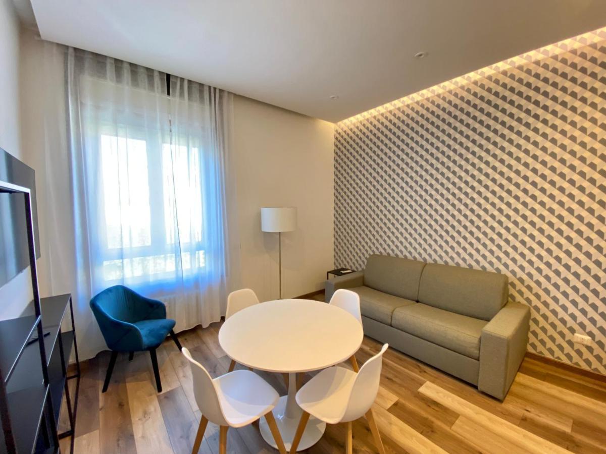 Suite Boutique Moscova Milánó Kültér fotó